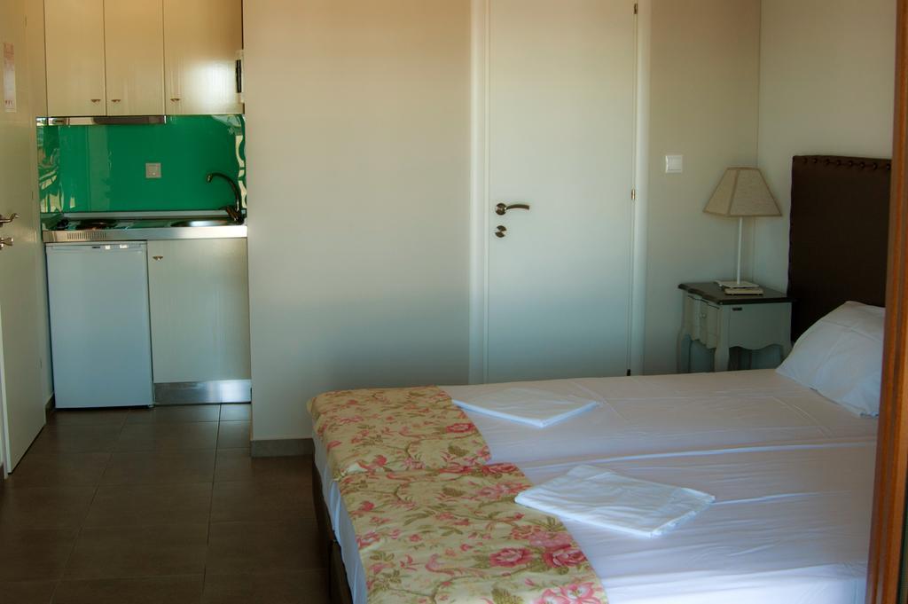 Emmeleia Accommodation By Maria Riga Ouranoupoli Zimmer foto